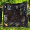 ATTACK ON TITAN Levi Ackerman Picture Quilt Blanket